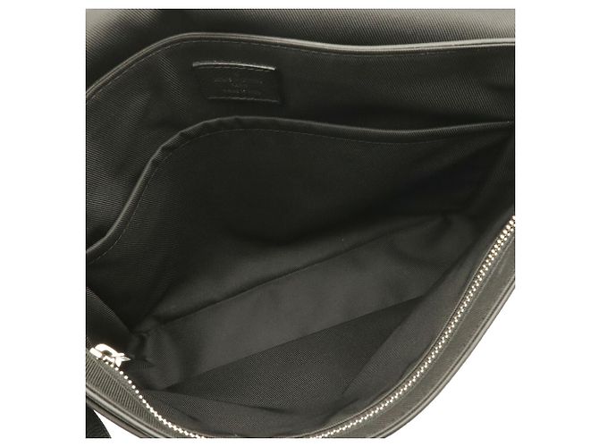 Borsa a Spalla Louis Vuitton Taiga Roman PM Nero - vista 7