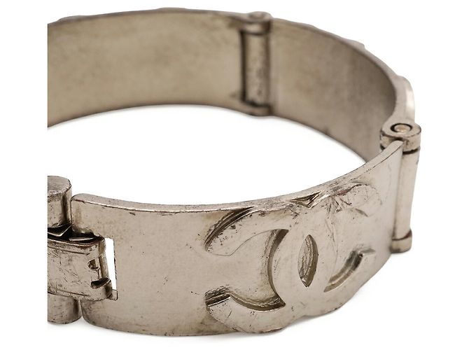 Timeless Bracciale con charm in metallo dorato Chanel D'oro - vista 5