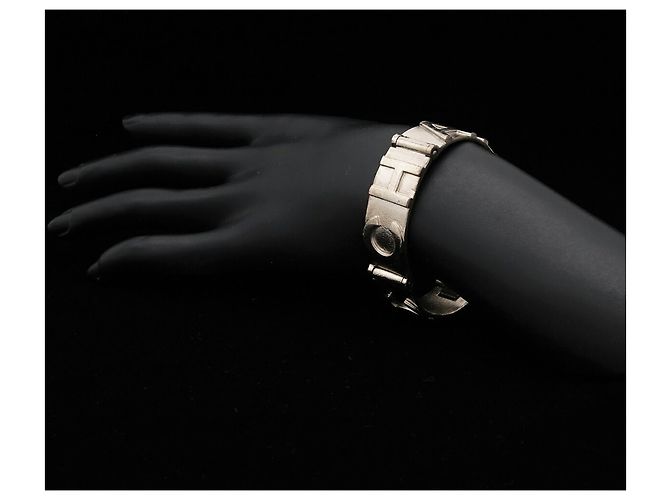 Timeless Bracciale con charm in metallo dorato Chanel D'oro - vista 8