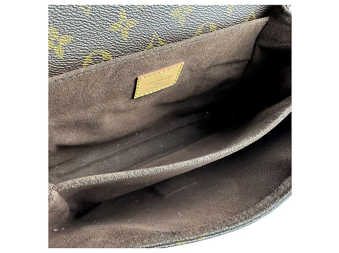 Borsa a Spalla Louis Vuitton Monogram Pochette Metis Marrone Monogramma - vista 12