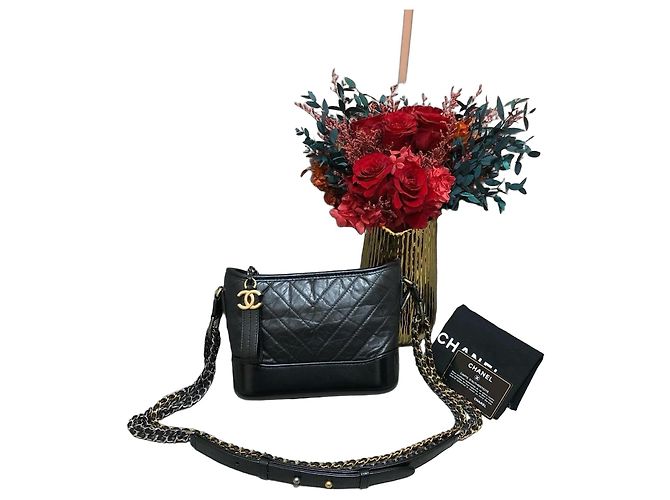 Borsa Chanel Gabrielle Hobo Small Nero - vista 2