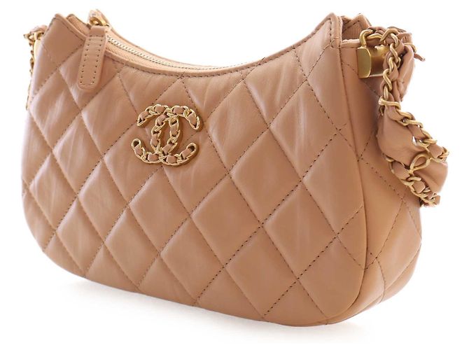 Chanel Beige Small Quilted Aged Calfskin Chanel 19 Hobo - vista 2