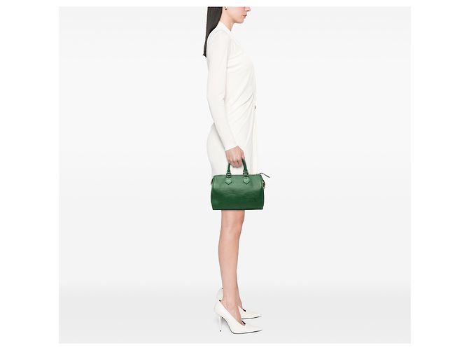 Louis Vuitton Speedy 25 in Epi verde - vista 8