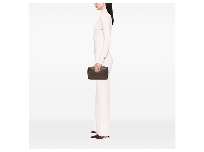 Louis Vuitton Marrone Monogram Trousse Toilette 28 - vista 7