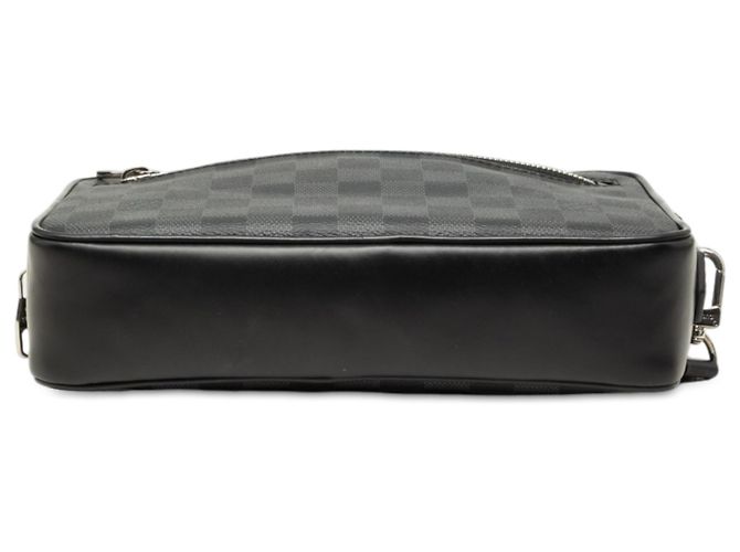 Louis Vuitton Kasai in Damier Graphite nero - vista 3