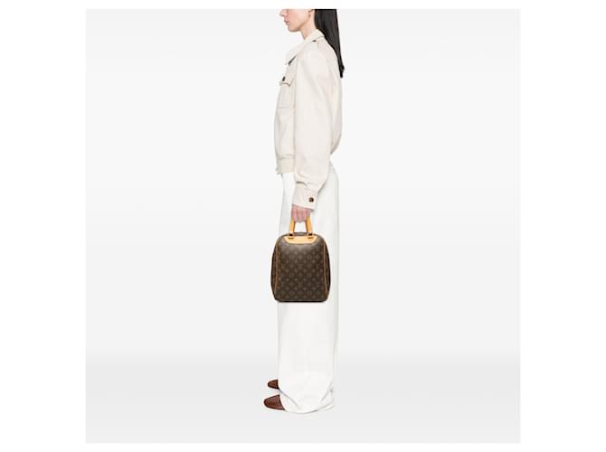 Louis Vuitton Marrone Monogram Excursion - vista 6