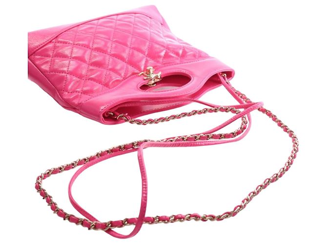 Chanel 31 Shopping Bag aus rosa gestepptem glasiertem Kalbsleder in Large Pink - Ansicht 10