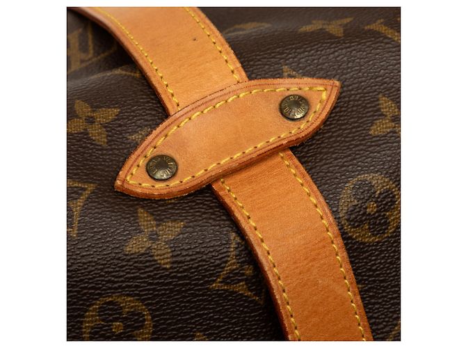 Louis Vuitton Marrone Monogram Saumur 43 - vista 6