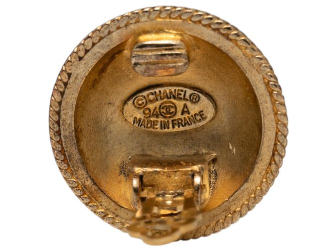 Orecchini Chanel Gold CC placcati oro rotondi con clip D'oro - vista 3