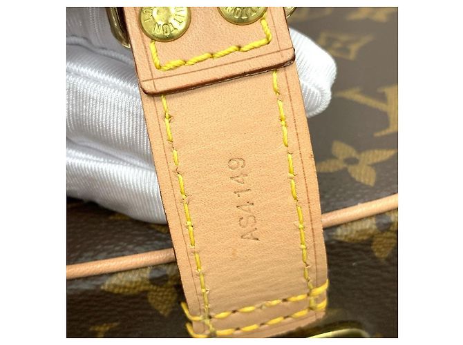 Scatola per Cappello Louis Vuitton Monogram Marrone - vista 6