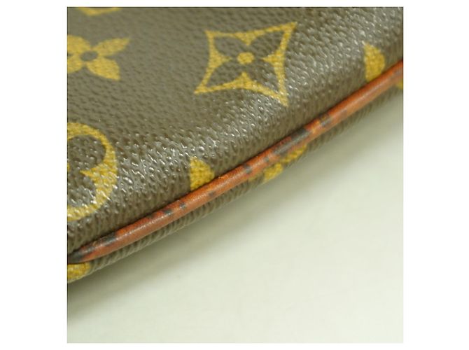 Borsa a tracolla Louis Vuitton Monogram Musette Tango Marrone - vista 10