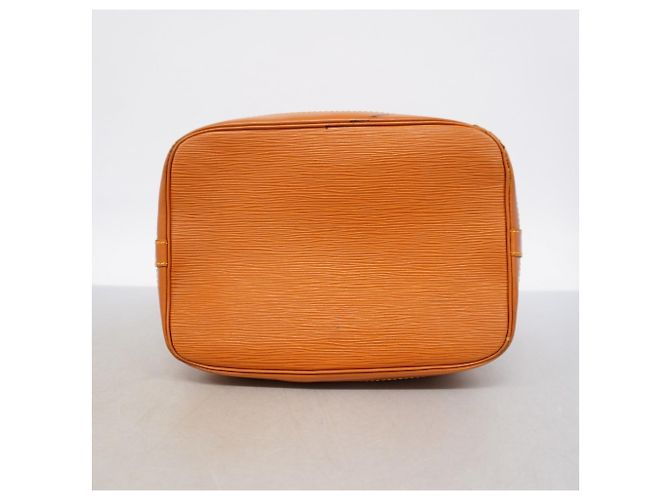 Borsa a Spalla Louis Vuitton Epi Noe D'oro - vista 3