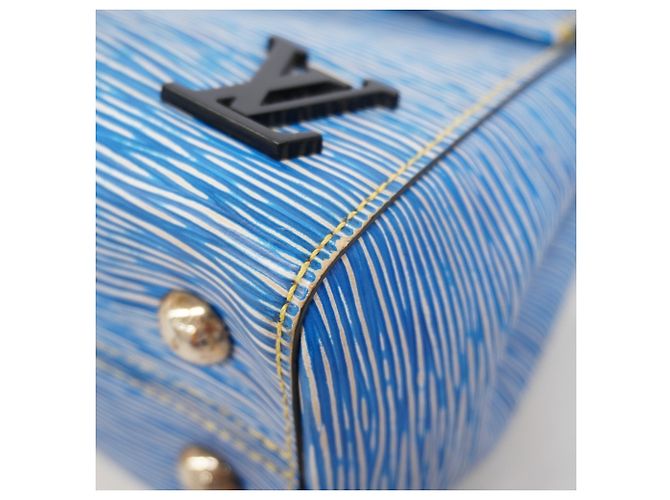 Borsa Louis Vuitton Epi Denim Cluny BB Blu - vista 8