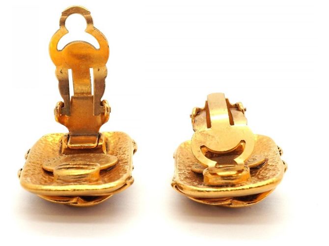 Brincos de pressão banhados a ouro Chanel Dourado - vista 3