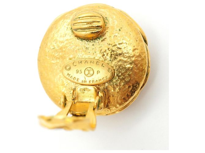 Orecchini a clip dorati Chanel con logo Coco D'oro - vista 4