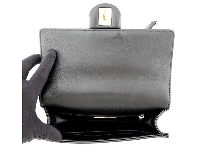 Borsa a tracolla con catena in pelle di vitello nera Chanel Nero - vista 5
