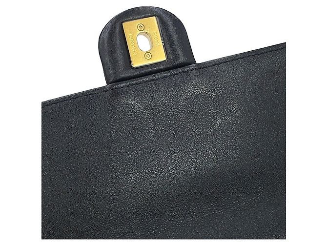 Borsa a tracolla con catena in pelle di vitello nera Chanel Nero - vista 9