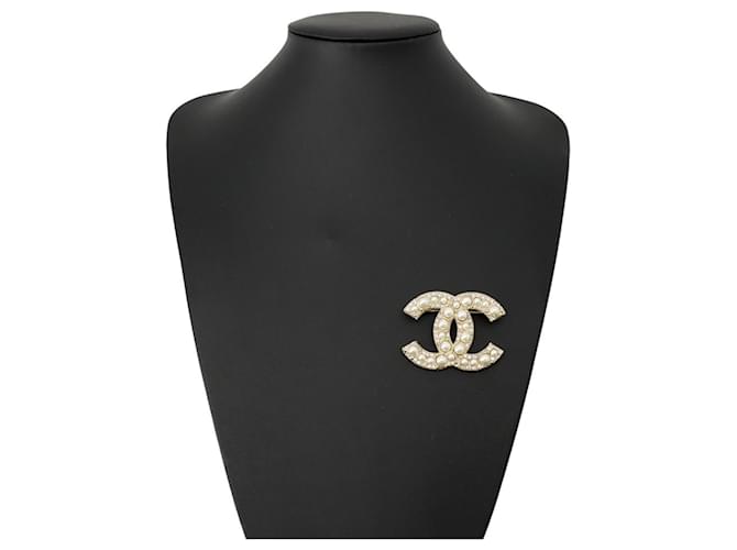 Spilla Chanel con strass D'oro - vista 4