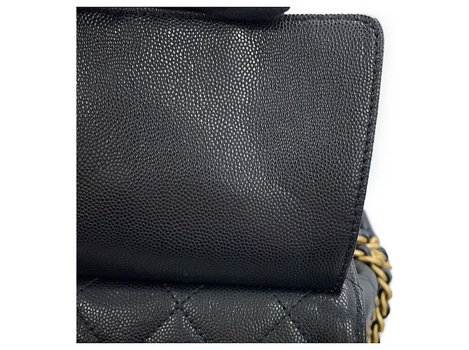 Borsa a tracolla Chanel Matelassé Black Chain Nero - vista 7