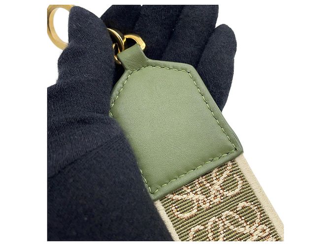 Borsa a tracolla in pelle kaki Loewe Cachi - vista 14