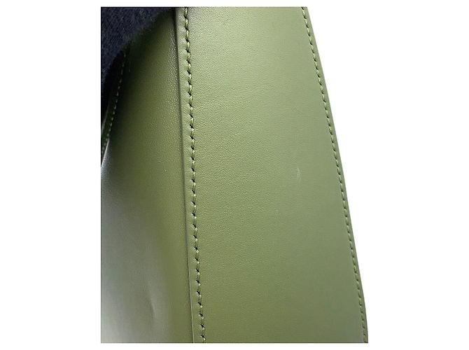 Borsa a tracolla in pelle kaki Loewe Cachi - vista 9