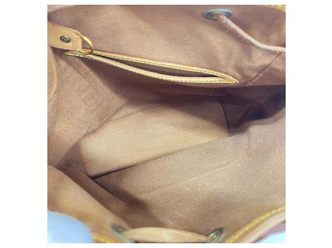 Zaino Louis Vuitton Monogram Montsouris MM Marrone - vista 4
