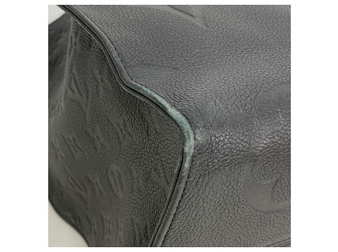 Borsa Tote Louis Vuitton Monogram Empreinte OnTheGo GM Nero - vista 6