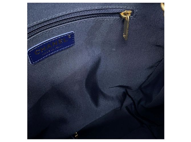 Borsa Chanel Matelassé in Navy Blu navy - vista 10