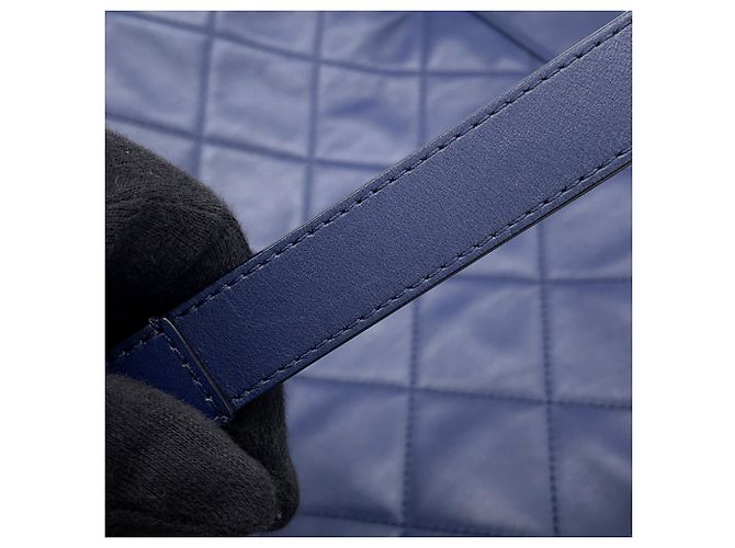 Borsa Chanel Matelassé in Navy Blu navy - vista 11
