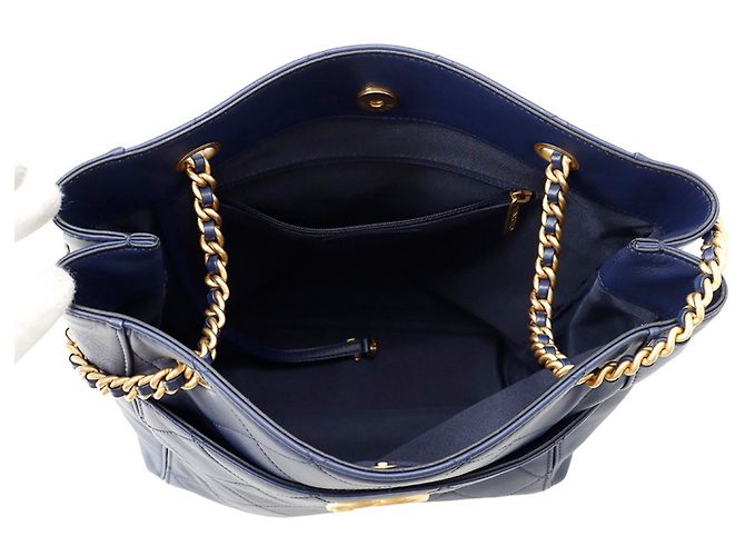 Borsa Chanel Matelassé in Navy Blu navy - vista 5
