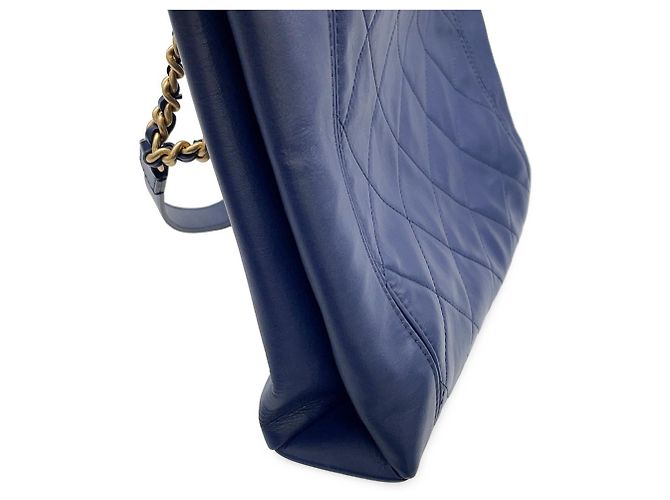 Borsa Chanel Matelassé in Navy Blu navy - vista 7