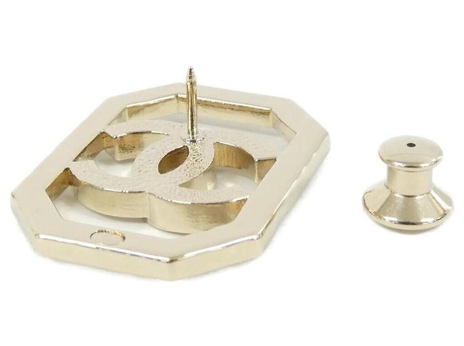 Broche Chanel ABB777 Pin Blanco Dorado - vista 3