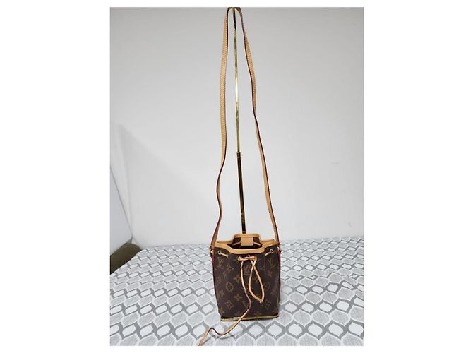 LOUIS VUITTON Monogram Nano Noe Borsa a Secchiello/Crossbody Marrone/Beige Monogramma - vista 13