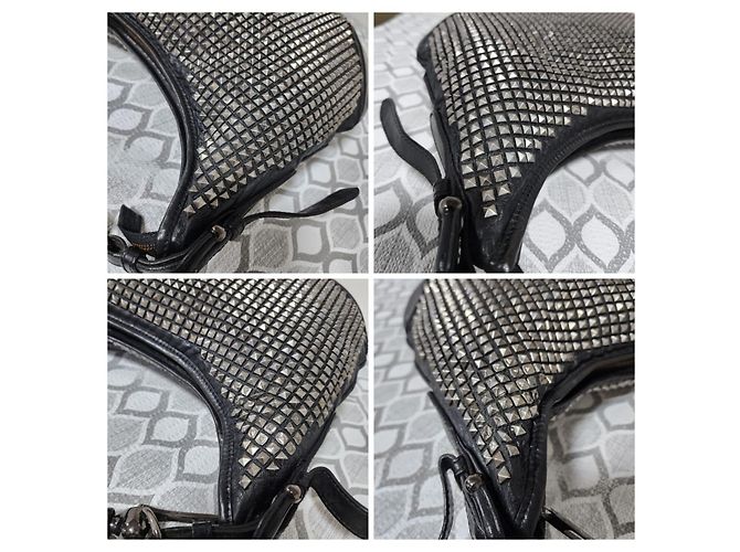 Borsa Hobo a Spalla in Pelle Borchiata Burberry Nero - vista 10
