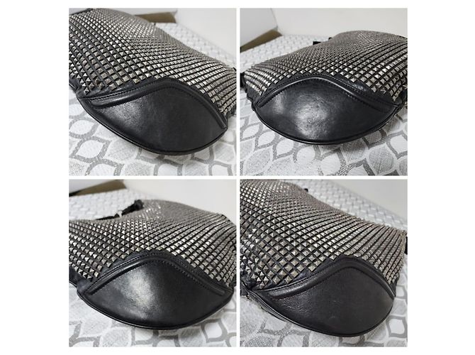 Borsa Hobo a Spalla in Pelle Borchiata Burberry Nero - vista 12
