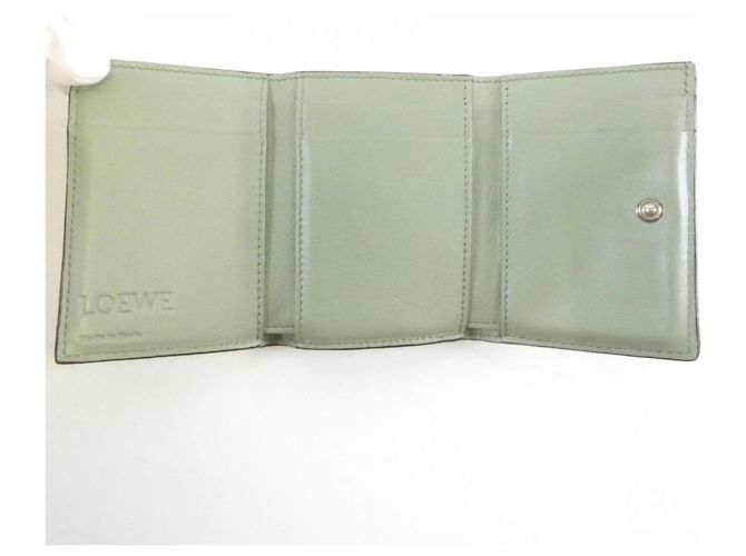 Cartera tríptico de piel de becerro Loewe Verde - vista 4