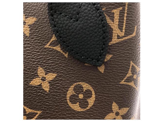 Borsa Louis Vuitton Monogram Neverfull Inside Out BB Marrone Nero - vista 5