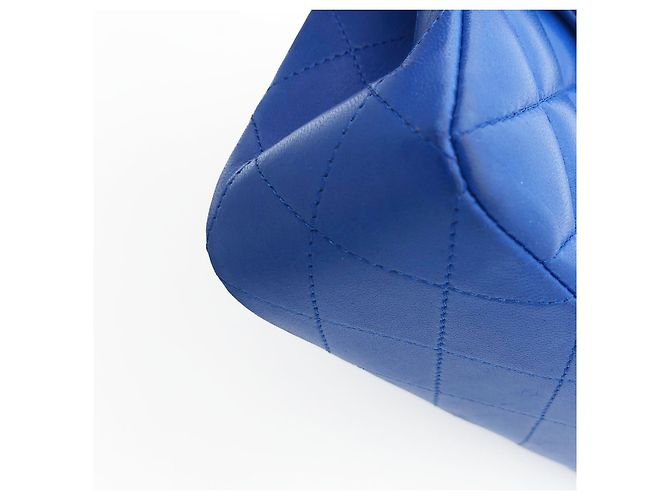 Timeless Borsa a patta classica media Chanel in agnello trapuntato blu - vista 11