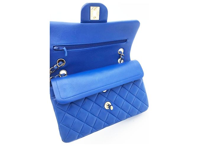 Timeless Borsa a patta classica media Chanel in agnello trapuntato blu - vista 13