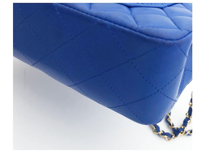 Timeless Borsa a patta classica media Chanel in agnello trapuntato blu - vista 9