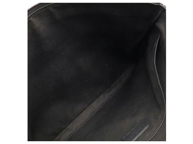 Pochette Louis Vuitton Monogram Shadow Pochette Discovery Clutch Bag Nero - vista 8