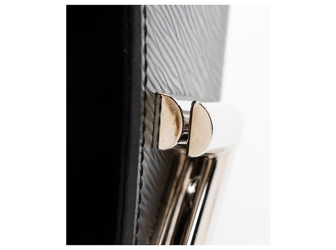 Borsa a Spalla Louis Vuitton Epi Leather Twist PM Nero - vista 10