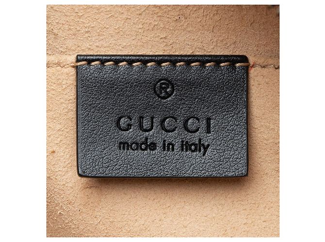 Borsa a tracolla piccola Gucci Matelasse Leather GG Marmont Nero - vista 8