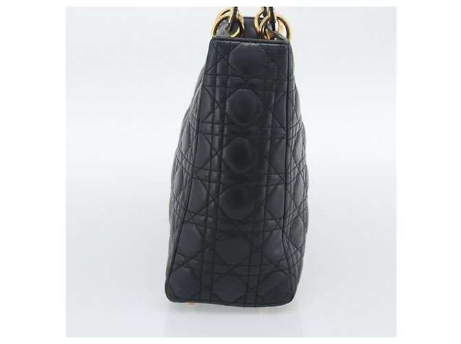 Christian Dior Lady Dior Cannage Quilt Lambskin Medium Nero - vista 3