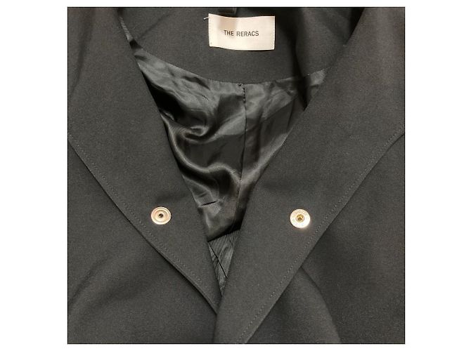 Autre Marque Abrigo PONCHO CON CAPUCHA CON BOTÓN DE PRESIÓN THE RERACS Negro - vista 5