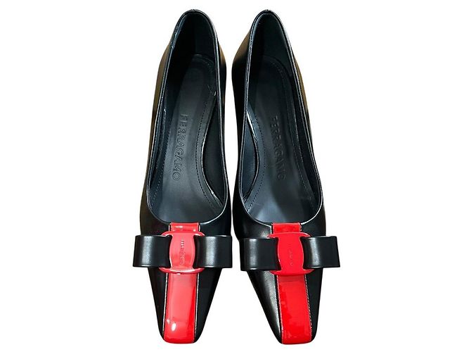 Décolleté in pelle Salvatore Ferragamo SIWAR60 Nero - vista 3