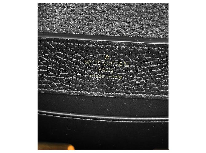 Louis Vuitton Mini Borsa Tote Capucines Nera Nero - vista 7