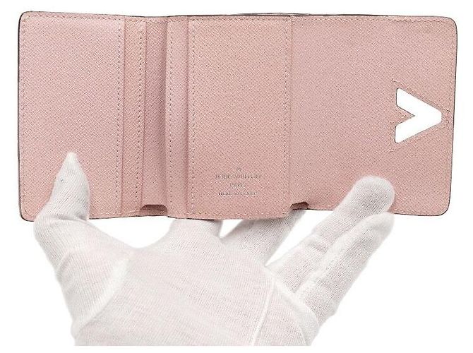 Louis Vuitton Cartera compacta Twist XS para mujer Rosa - vista 5