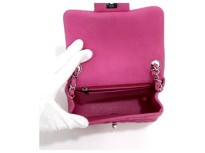 Chanel Mini Bolsa Caviar Petite Sac Classic Flap com Corrente Prateada Rosa - vista 7