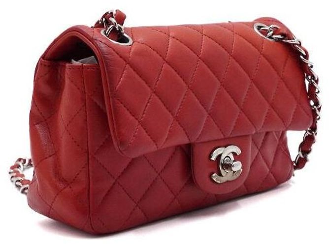 Chanel Borsa a tracolla e crossbody Mini Classic Flap in agnello rosso con catena argentata - vista 3